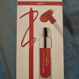 Billion Dollar Beauty Lip Gloss and Liner Set in Taffy